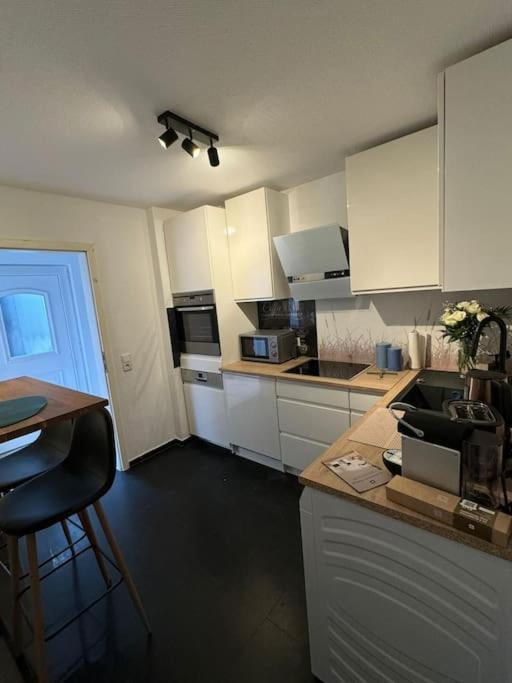 2 Raum City-Apartment 5Min Zum Hbf Grupello-2 Düsseldorf Eksteriør bilde