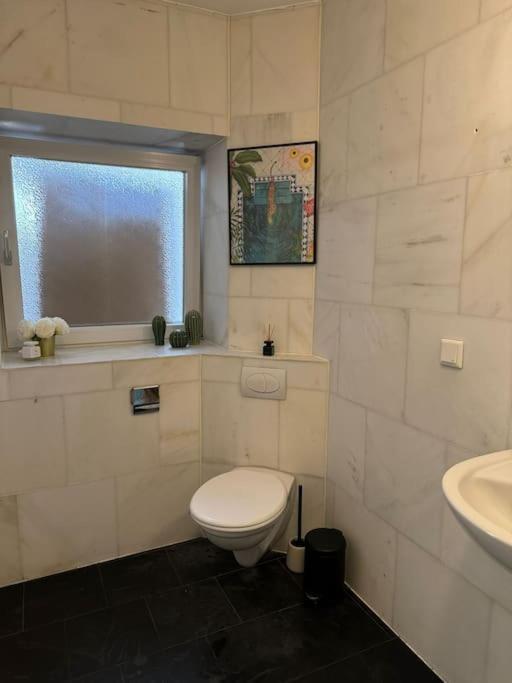 2 Raum City-Apartment 5Min Zum Hbf Grupello-2 Düsseldorf Eksteriør bilde